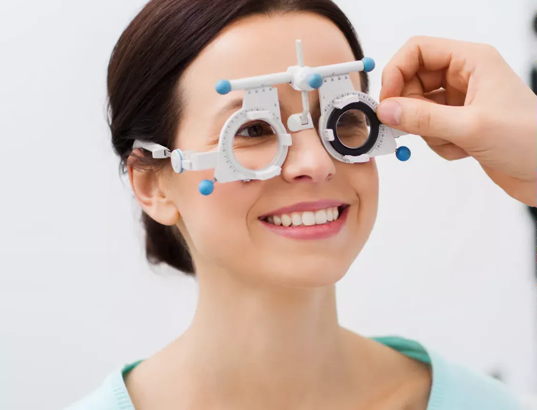 Imagen sobre "Examen de Refracción"