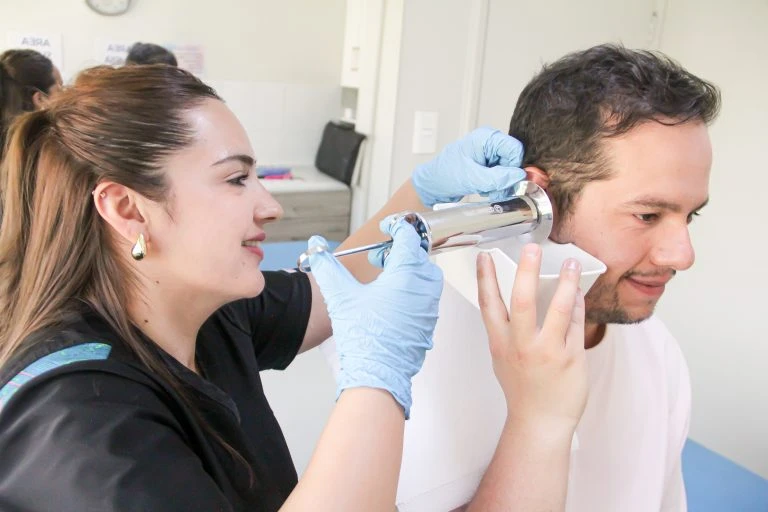 Imagen sobre "Lavado de Oído"